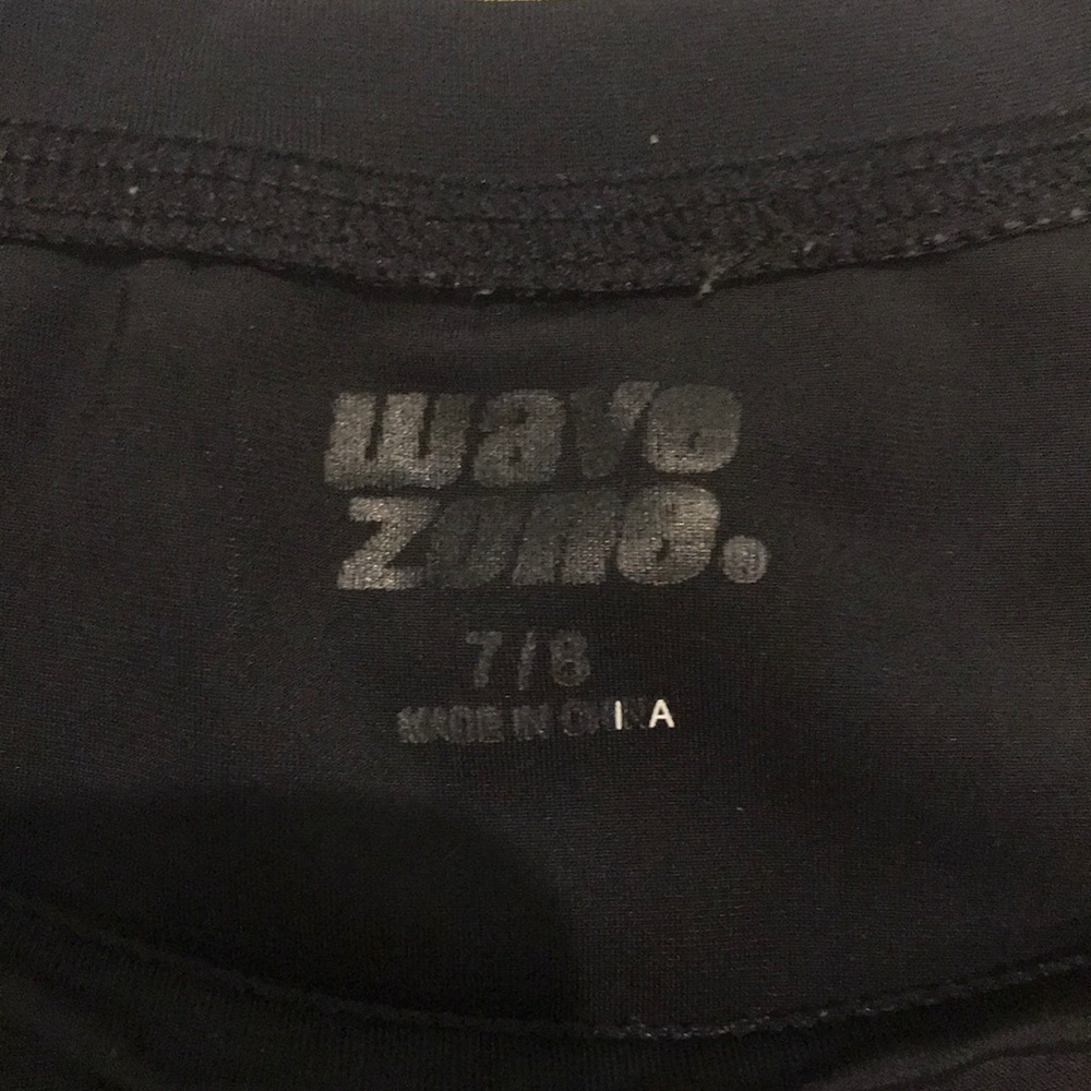 Rash guard wave zone swim shirt EUC sz 7/8 - Picture 2 of 6